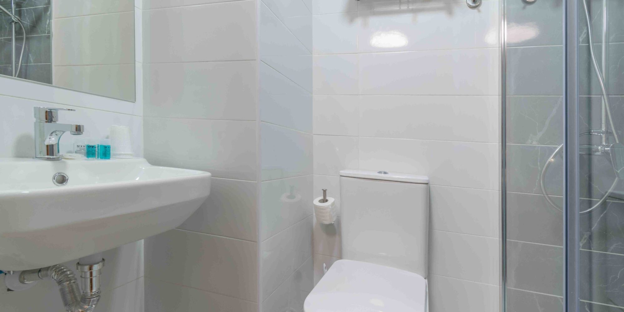 baño habitacion doble 2